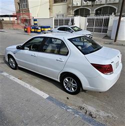 إيران خودرو دينا